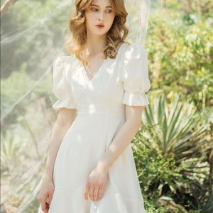 ❌SOLD❌White flowy dress